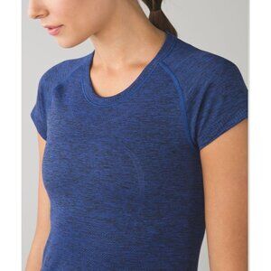 Lululemon Top Size 6 Swiftly Tech Short Sleeve Crew Heathered Blue Shirt